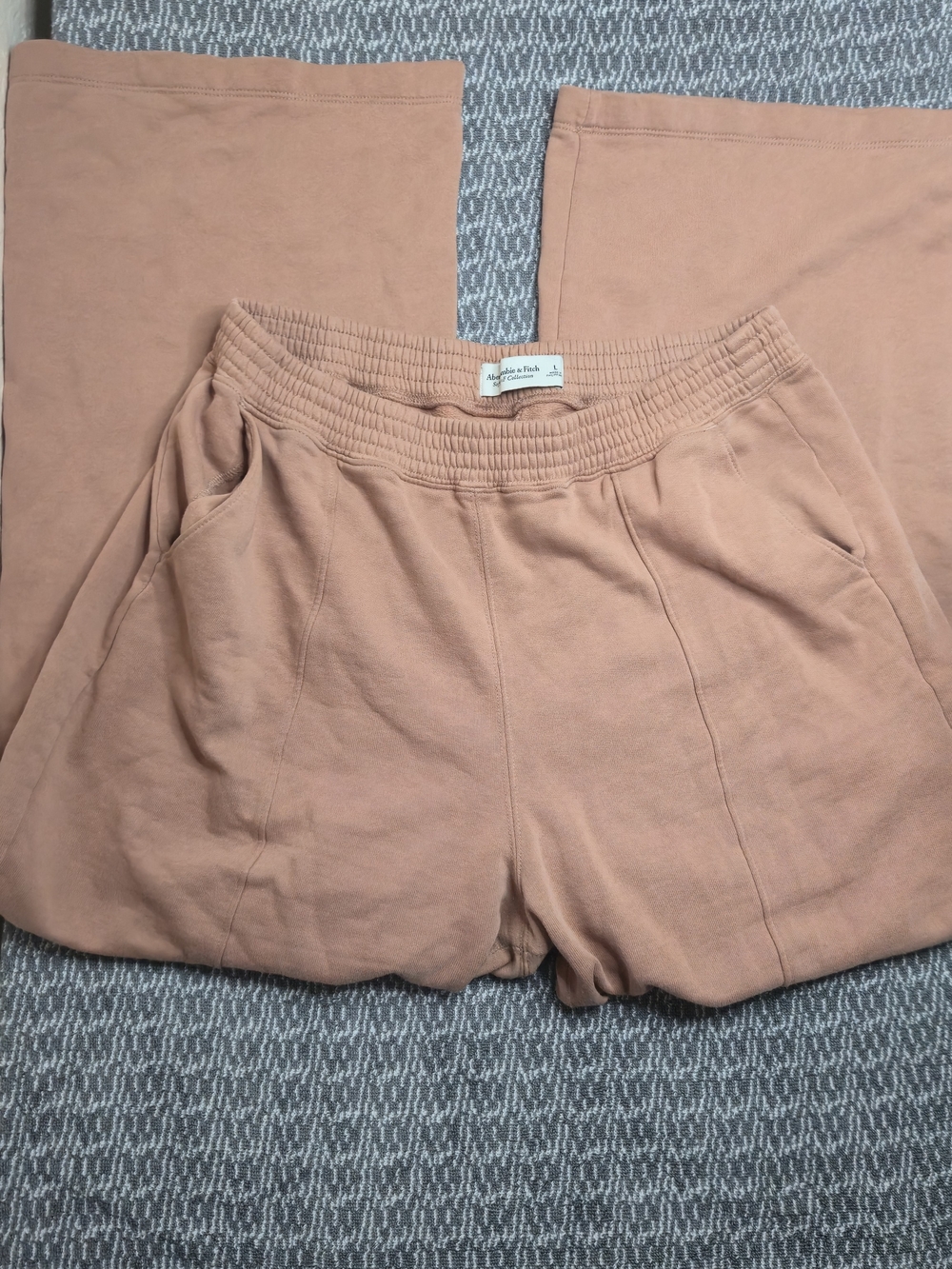 Abercrombie & Fitch Peach Sweatpants Comfy Lounge Pants